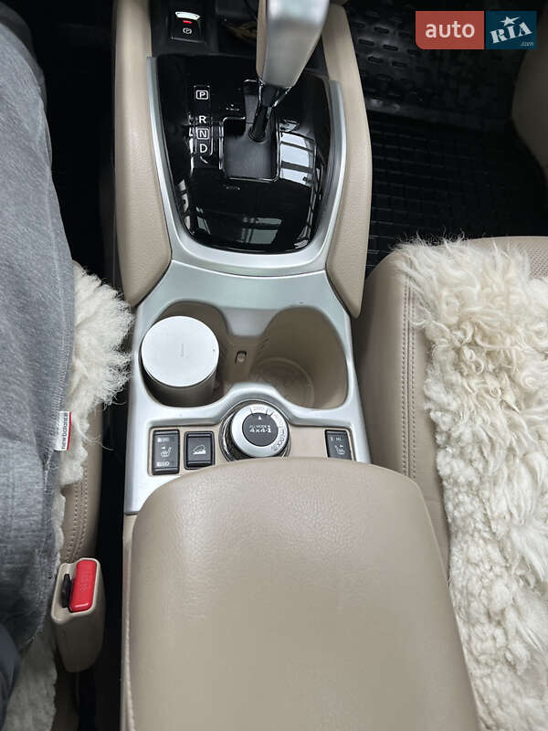 Внедорожник / Кроссовер Nissan X-Trail 2017 в Киеве фото 9 Внедорожник / Кроссовер Nissan X-Trail 2017 в Киеве