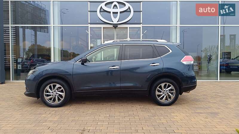 Позашляховик / Кросовер Nissan X-Trail 2015 в Києві