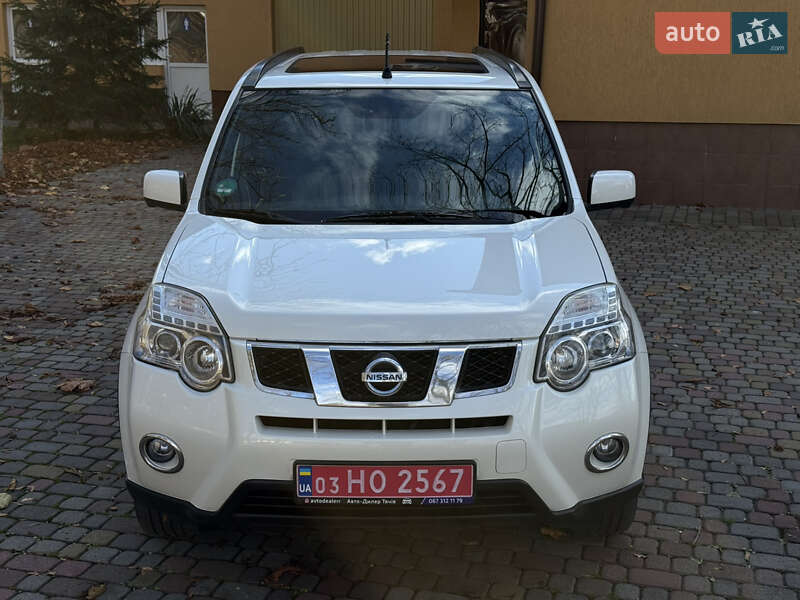 Позашляховик / Кросовер Nissan X-Trail 2013 в Тячеві фото 5 Позашляховик / Кросовер Nissan X-Trail 2013 в Тячеві