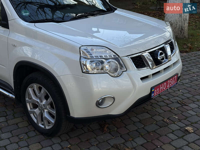 Позашляховик / Кросовер Nissan X-Trail 2013 в Тячеві фото 12 Позашляховик / Кросовер Nissan X-Trail 2013 в Тячеві