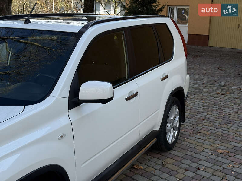 Позашляховик / Кросовер Nissan X-Trail 2013 в Тячеві фото 14 Позашляховик / Кросовер Nissan X-Trail 2013 в Тячеві