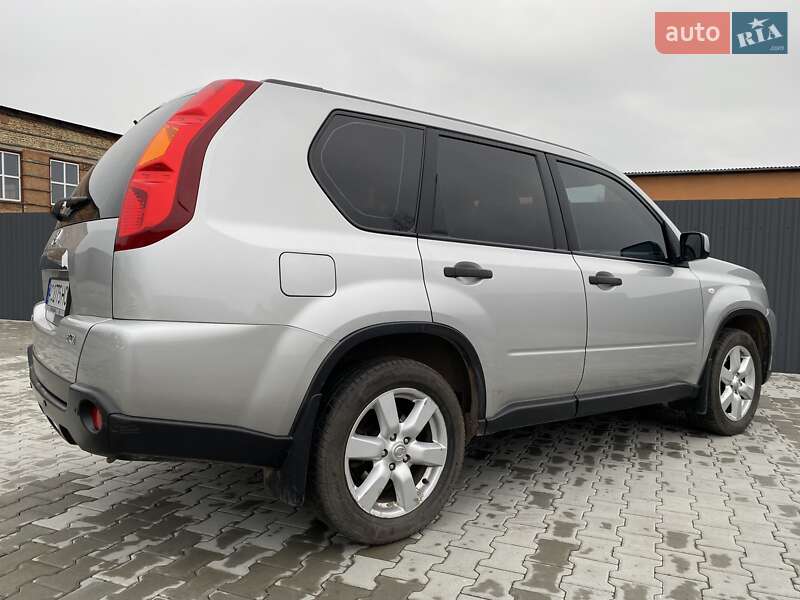 Внедорожник / Кроссовер Nissan X-Trail 2008 в Нововолынске