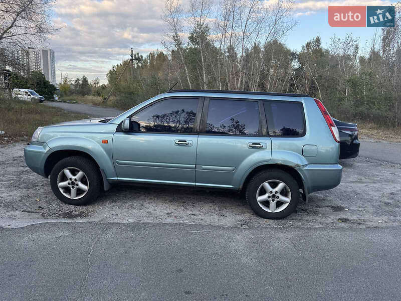 Внедорожник / Кроссовер Nissan X-Trail 2003 в Чернигове