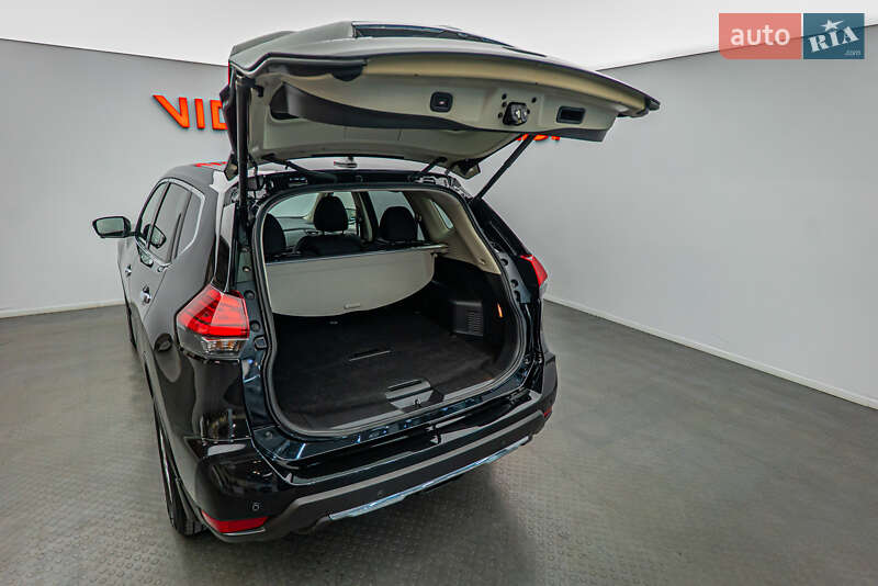 Позашляховик / Кросовер Nissan X-Trail 2018 в Києві фото 7 Позашляховик / Кросовер Nissan X-Trail 2018 в Києві