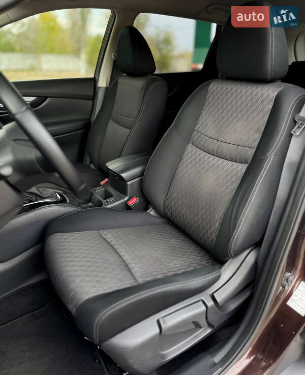 Внедорожник / Кроссовер Nissan X-Trail 2020 в Днепре фото 11 Внедорожник / Кроссовер Nissan X-Trail 2020 в Днепре