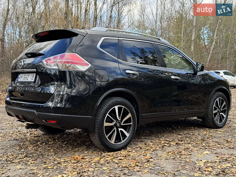 Позашляховик / Кросовер Nissan X-Trail 2017 в Бердичеві