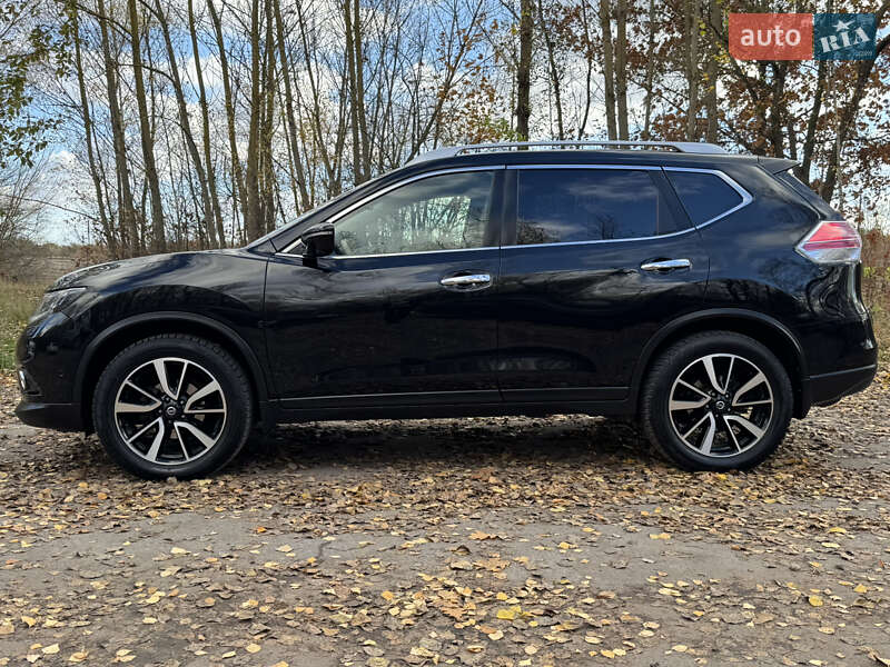 Позашляховик / Кросовер Nissan X-Trail 2017 в Бердичеві