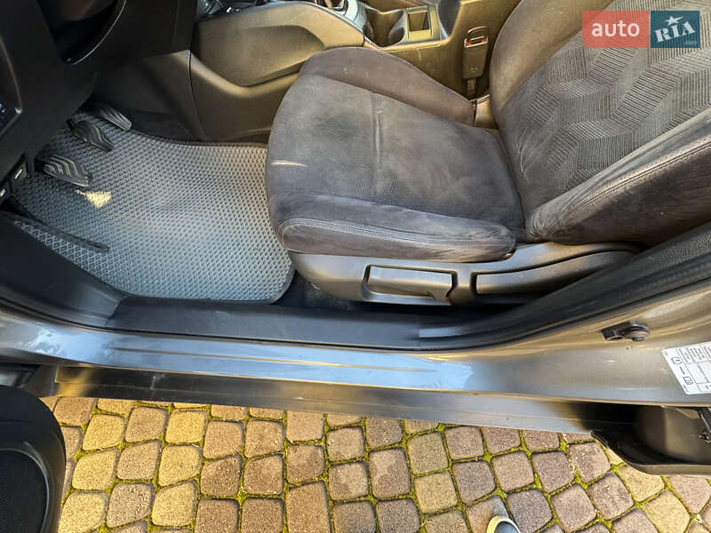 Внедорожник / Кроссовер Nissan X-Trail 2015 в Львове фото 19 Внедорожник / Кроссовер Nissan X-Trail 2015 в Львове