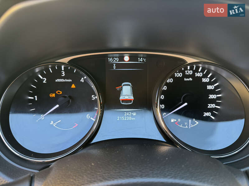 Внедорожник / Кроссовер Nissan X-Trail 2015 в Львове фото 29 Внедорожник / Кроссовер Nissan X-Trail 2015 в Львове