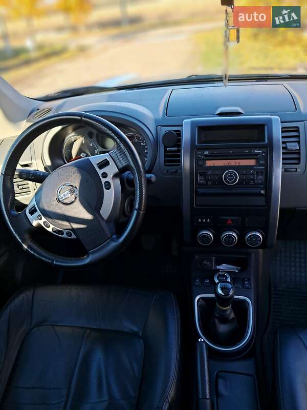 Позашляховик / Кросовер Nissan X-Trail 2007 в Черкасах