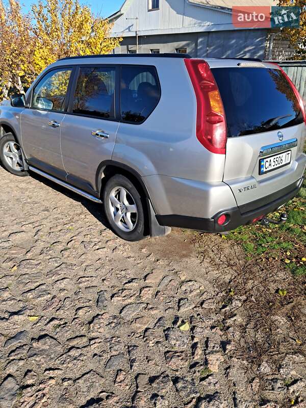 Позашляховик / Кросовер Nissan X-Trail 2007 в Черкасах