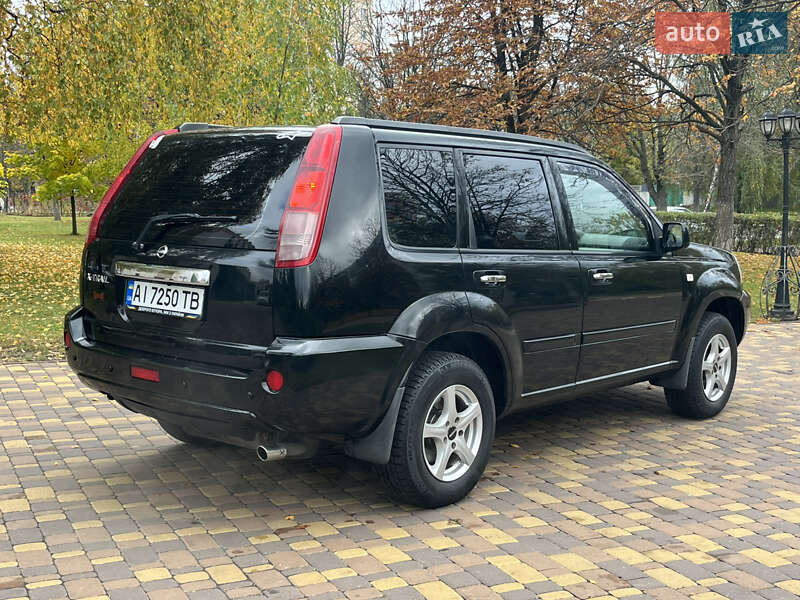 Позашляховик / Кросовер Nissan X-Trail 2004 в Броварах