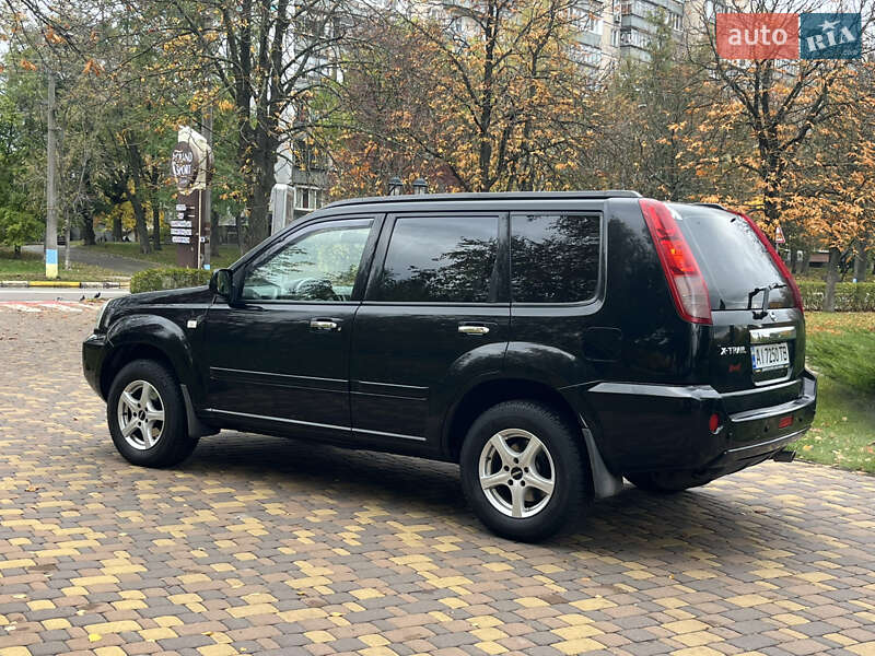 Позашляховик / Кросовер Nissan X-Trail 2004 в Броварах