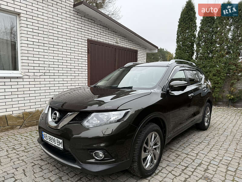 Позашляховик / Кросовер Nissan X-Trail 2017 в Вінниці