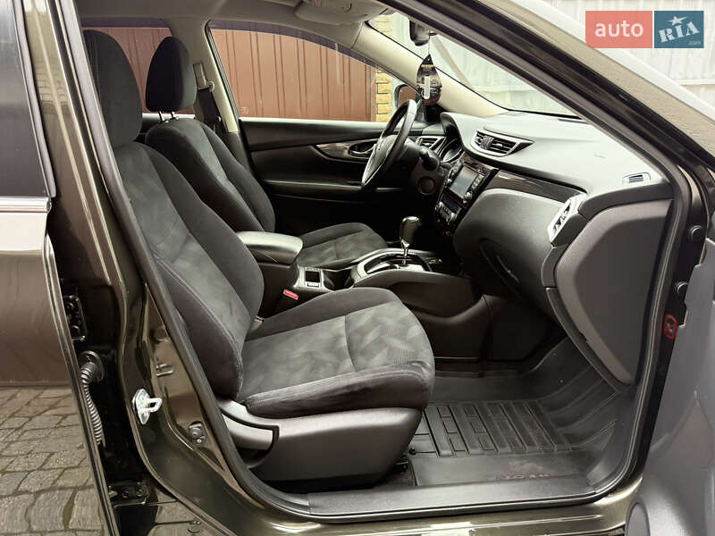 Позашляховик / Кросовер Nissan X-Trail 2017 в Вінниці