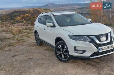 Позашляховик / Кросовер Nissan X-Trail 2018 в Павлограді