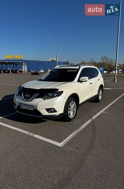 Позашляховик / Кросовер Nissan X-Trail 2017 в Києві