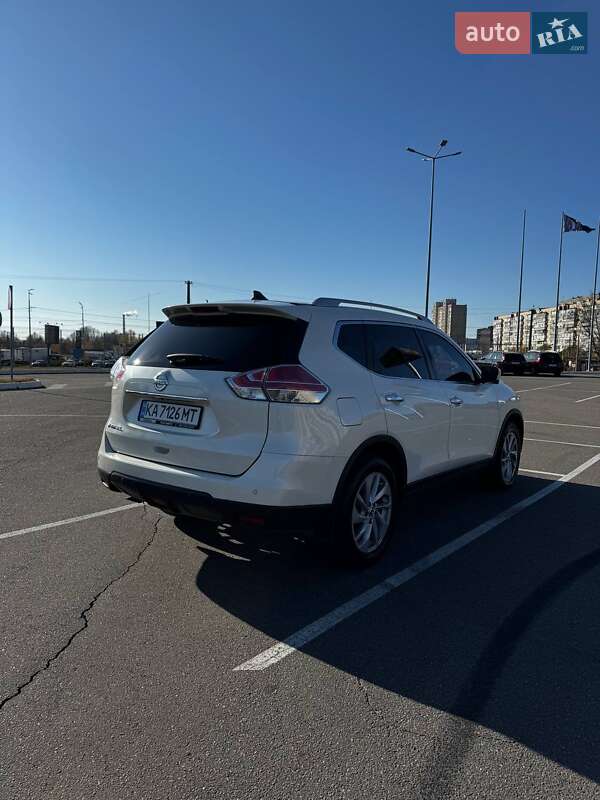 Позашляховик / Кросовер Nissan X-Trail 2017 в Києві фото 4 Позашляховик / Кросовер Nissan X-Trail 2017 в Києві