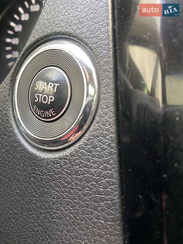 Внедорожник / Кроссовер Nissan X-Trail 2017 в Киеве