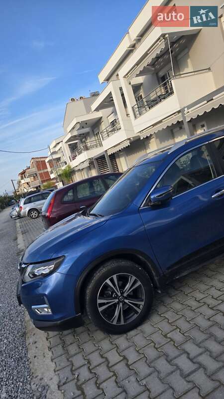 Внедорожник / Кроссовер Nissan X-Trail 2018 в Измаиле фото 17 Внедорожник / Кроссовер Nissan X-Trail 2018 в Измаиле