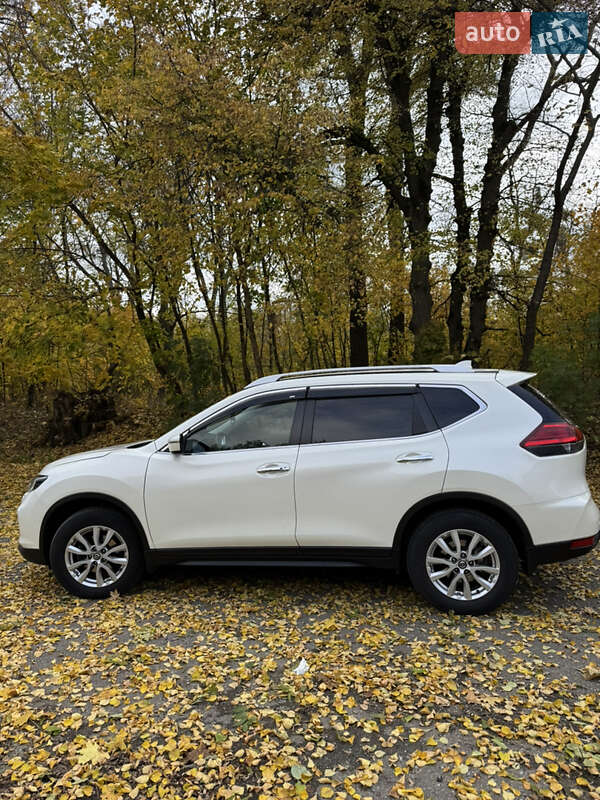 Позашляховик / Кросовер Nissan X-Trail 2019 в Києві