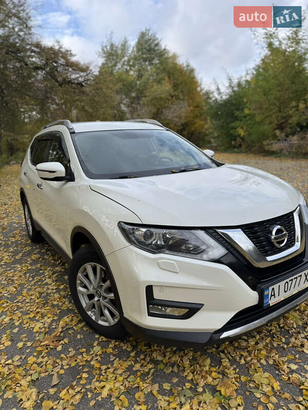 Позашляховик / Кросовер Nissan X-Trail 2019 в Києві