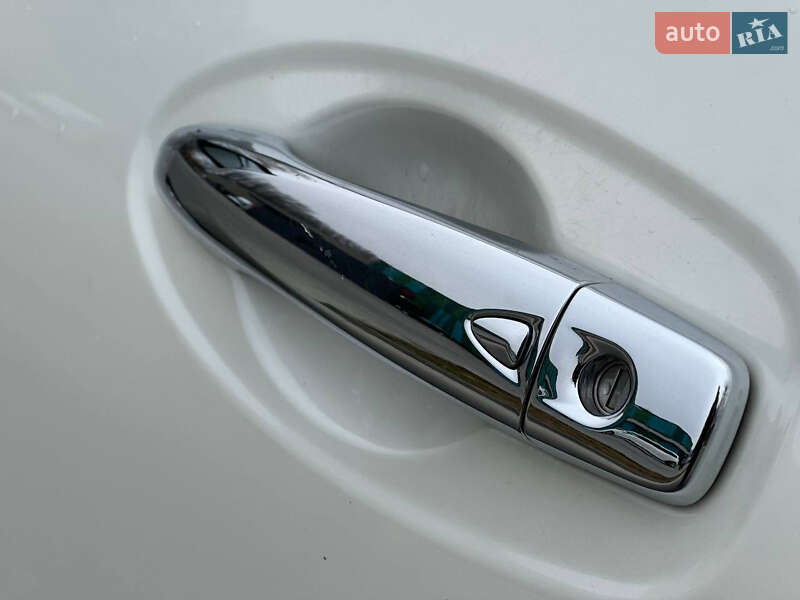 Внедорожник / Кроссовер Nissan X-Trail 2017 в Дрогобыче