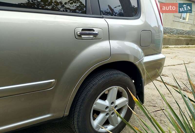 Внедорожник / Кроссовер Nissan X-Trail 2004 в Рени фото 6 Внедорожник / Кроссовер Nissan X-Trail 2004 в Рени