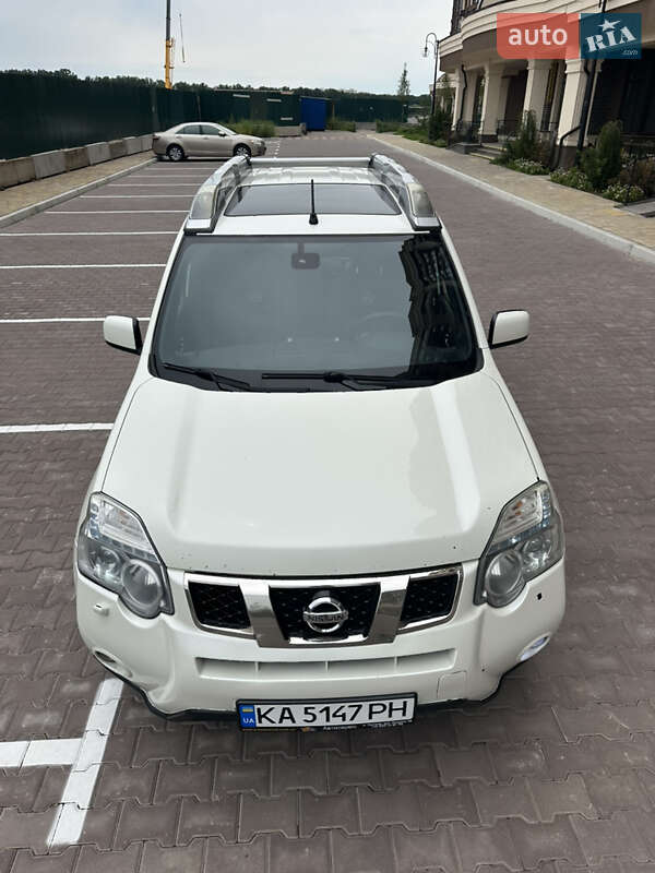 Внедорожник / Кроссовер Nissan X-Trail 2013 в Киеве фото 3 Внедорожник / Кроссовер Nissan X-Trail 2013 в Киеве