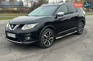 Позашляховик / Кросовер Nissan X-Trail 2014 в Львові