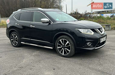 Позашляховик / Кросовер Nissan X-Trail 2014 в Львові