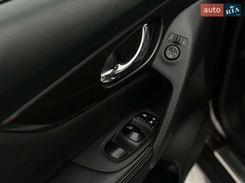 Позашляховик / Кросовер Nissan X-Trail 2018 в Одесі