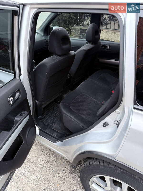 Внедорожник / Кроссовер Nissan X-Trail 2012 в Смеле фото 10 Внедорожник / Кроссовер Nissan X-Trail 2012 в Смеле