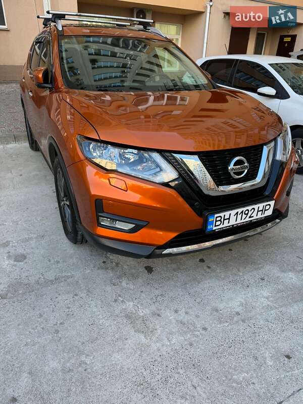 Позашляховик / Кросовер Nissan X-Trail 2017 в Одесі