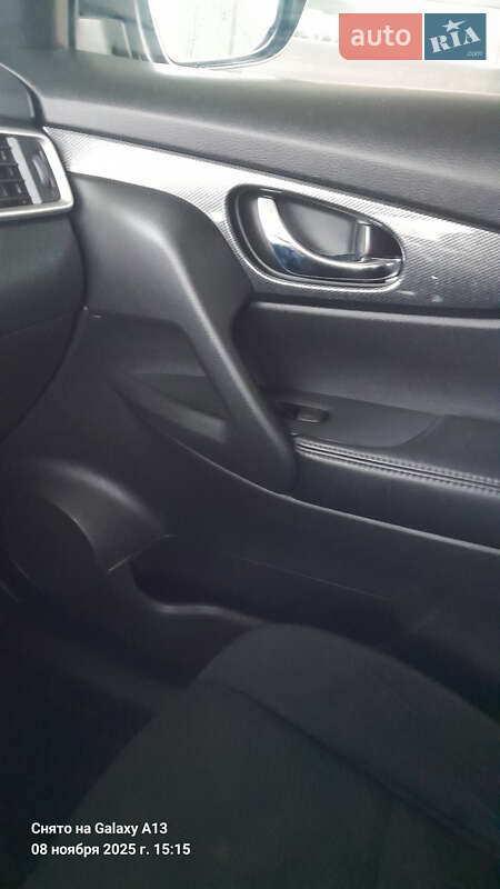 Внедорожник / Кроссовер Nissan X-Trail 2014 в Николаеве фото 12 Внедорожник / Кроссовер Nissan X-Trail 2014 в Николаеве