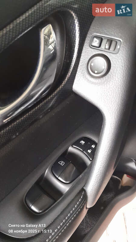 Внедорожник / Кроссовер Nissan X-Trail 2014 в Николаеве фото 17 Внедорожник / Кроссовер Nissan X-Trail 2014 в Николаеве