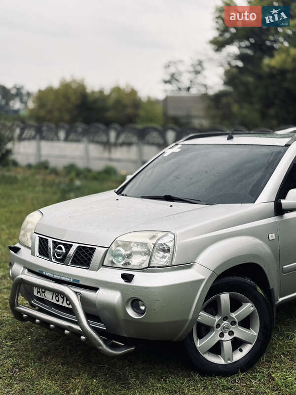 Внедорожник / Кроссовер Nissan X-Trail 2006 в Кропивницком фото 3 Внедорожник / Кроссовер Nissan X-Trail 2006 в Кропивницком