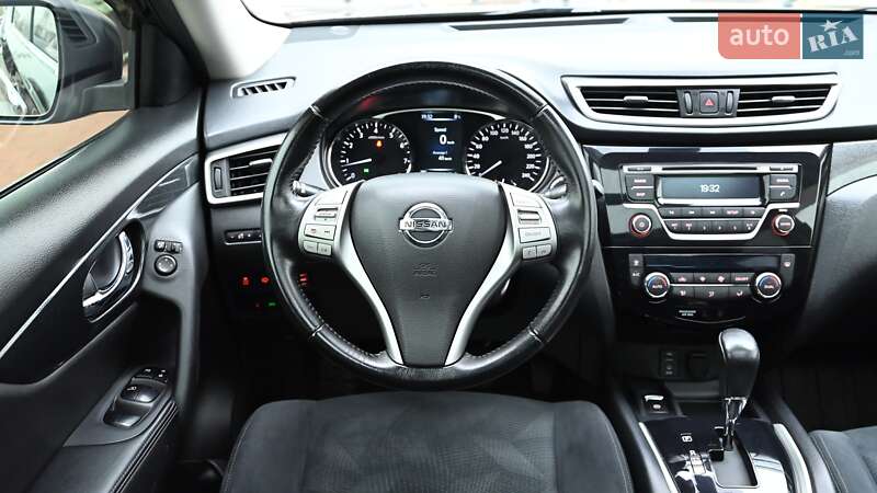 Позашляховик / Кросовер Nissan X-Trail 2014 в Києві фото 9 Позашляховик / Кросовер Nissan X-Trail 2014 в Києві