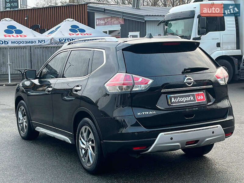Внедорожник / Кроссовер Nissan X-Trail 2017 в Киеве