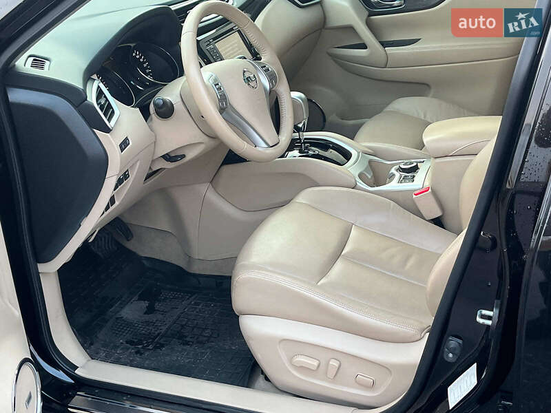 Внедорожник / Кроссовер Nissan X-Trail 2017 в Киеве