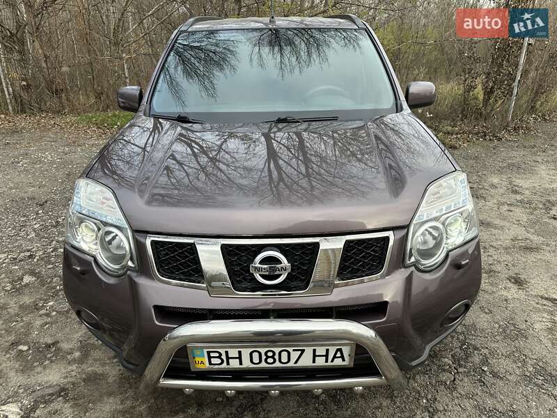 Позашляховик / Кросовер Nissan X-Trail 2012 в Києві