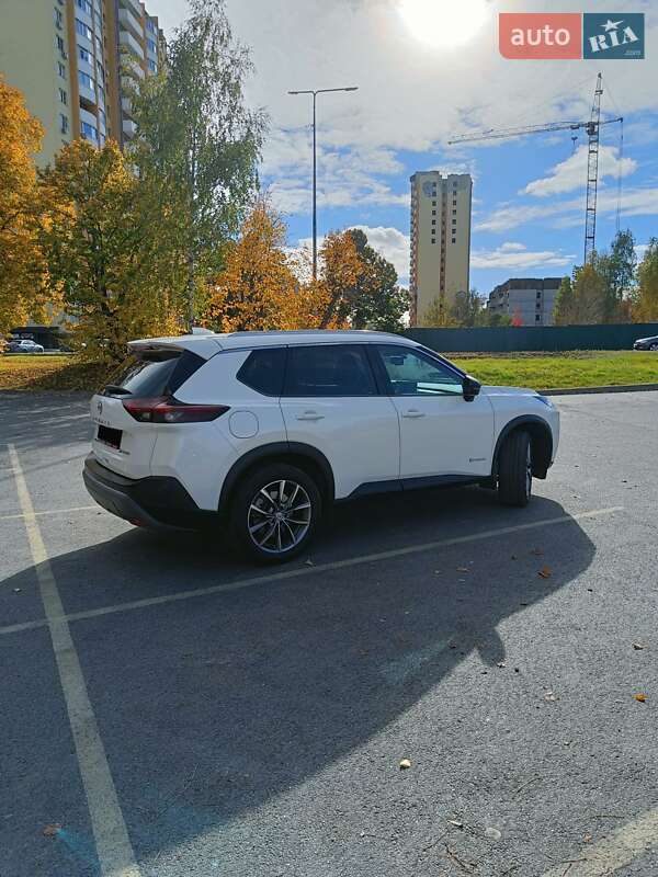 Внедорожник / Кроссовер Nissan X-Trail 2023 в Чернигове