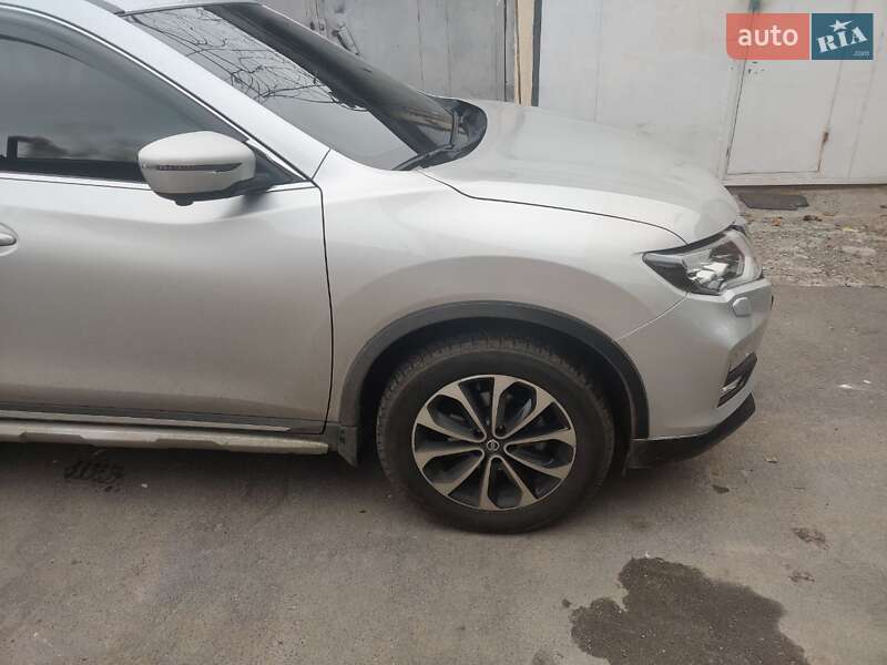 Внедорожник / Кроссовер Nissan X-Trail 2019 в Одессе