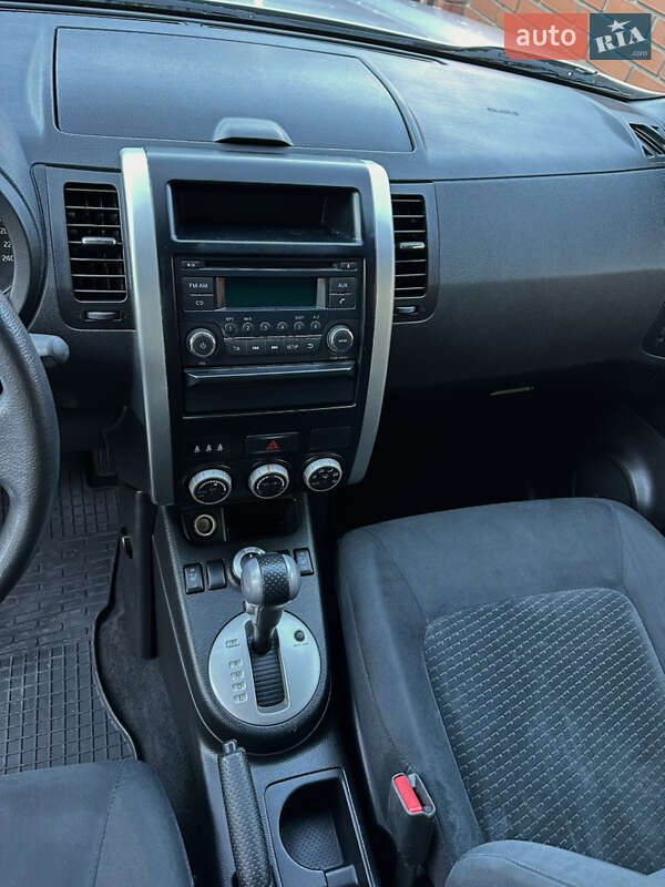 Внедорожник / Кроссовер Nissan X-Trail 2013 в Мукачево фото 11 Внедорожник / Кроссовер Nissan X-Trail 2013 в Мукачево