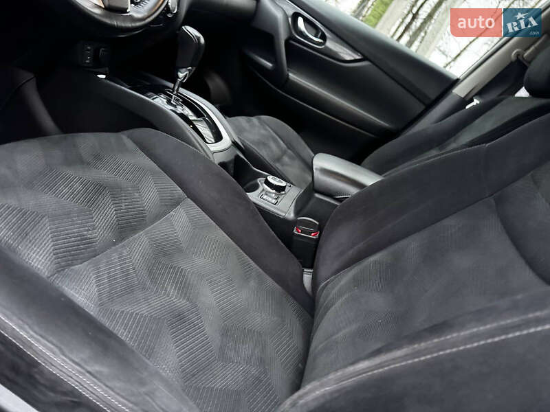 Внедорожник / Кроссовер Nissan X-Trail 2017 в Ахтырке фото 32 Внедорожник / Кроссовер Nissan X-Trail 2017 в Ахтырке