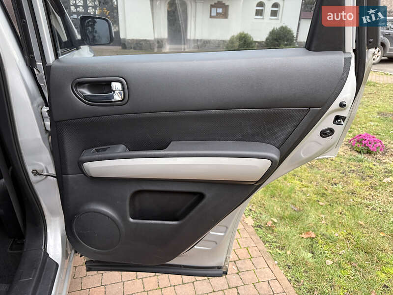 Внедорожник / Кроссовер Nissan X-Trail 2011 в Киеве фото 102 Внедорожник / Кроссовер Nissan X-Trail 2011 в Киеве