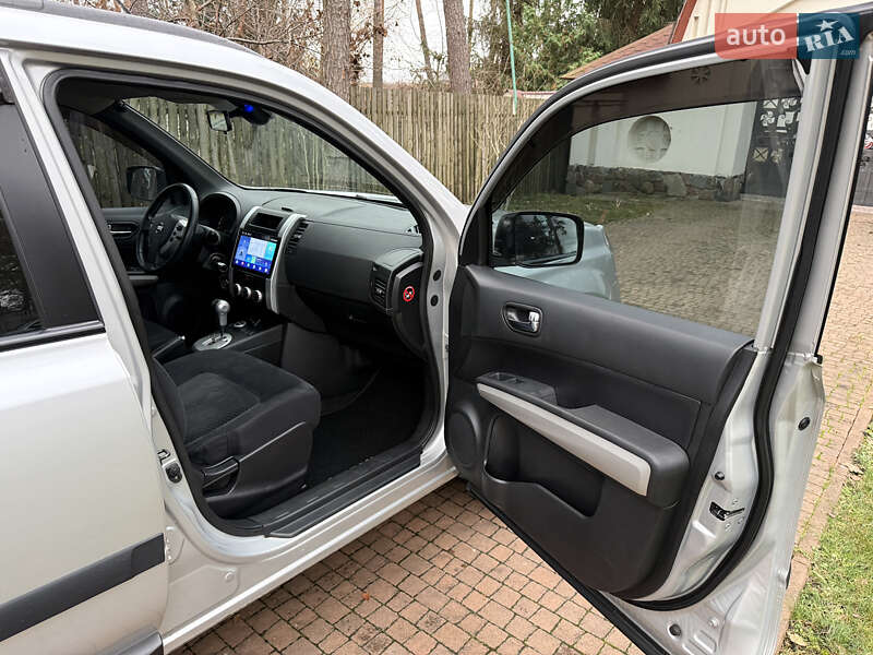 Внедорожник / Кроссовер Nissan X-Trail 2011 в Киеве фото 111 Внедорожник / Кроссовер Nissan X-Trail 2011 в Киеве