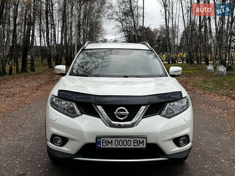 Внедорожник / Кроссовер Nissan X-Trail 2017 в Ахтырке
