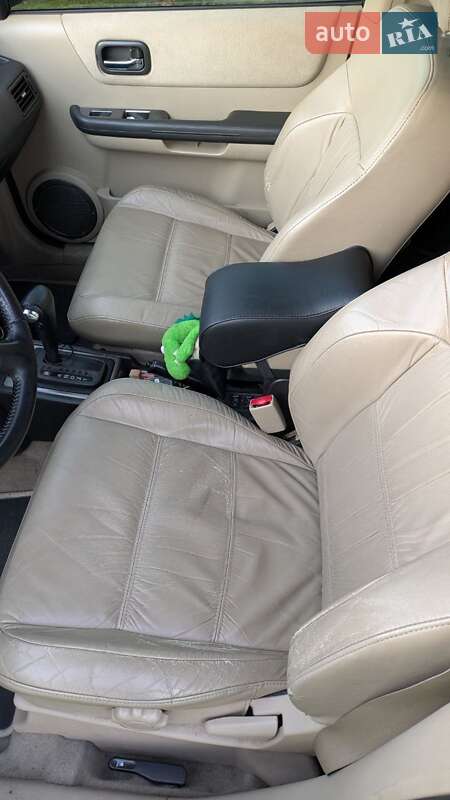 Внедорожник / Кроссовер Nissan X-Trail 2003 в Днепре