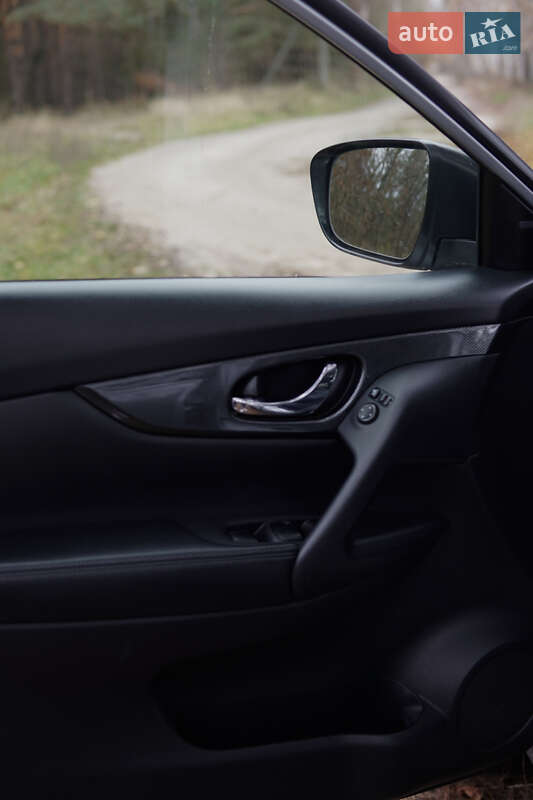 Внедорожник / Кроссовер Nissan X-Trail 2016 в Киеве фото 16 Внедорожник / Кроссовер Nissan X-Trail 2016 в Киеве